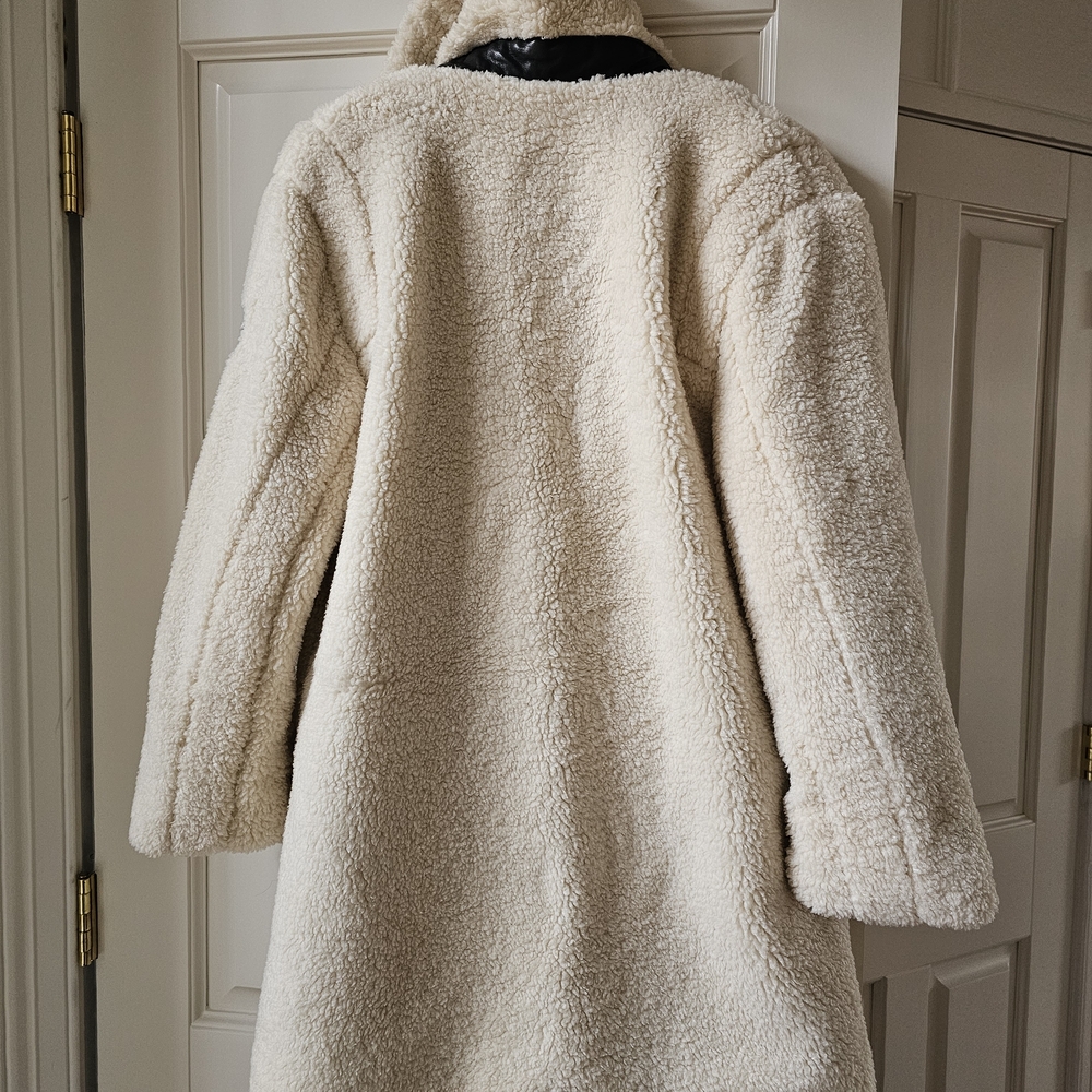 SAM NEW YORK Cream Teddy Coat - Picture 8 of 12